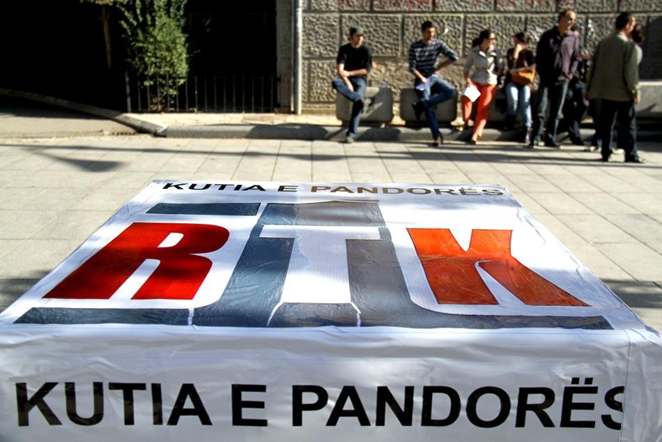 Fluturoi, fluturoi RTK-ja