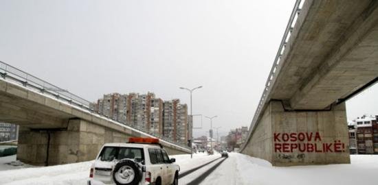 Financuesit e PDK-së përplasen për tenderë