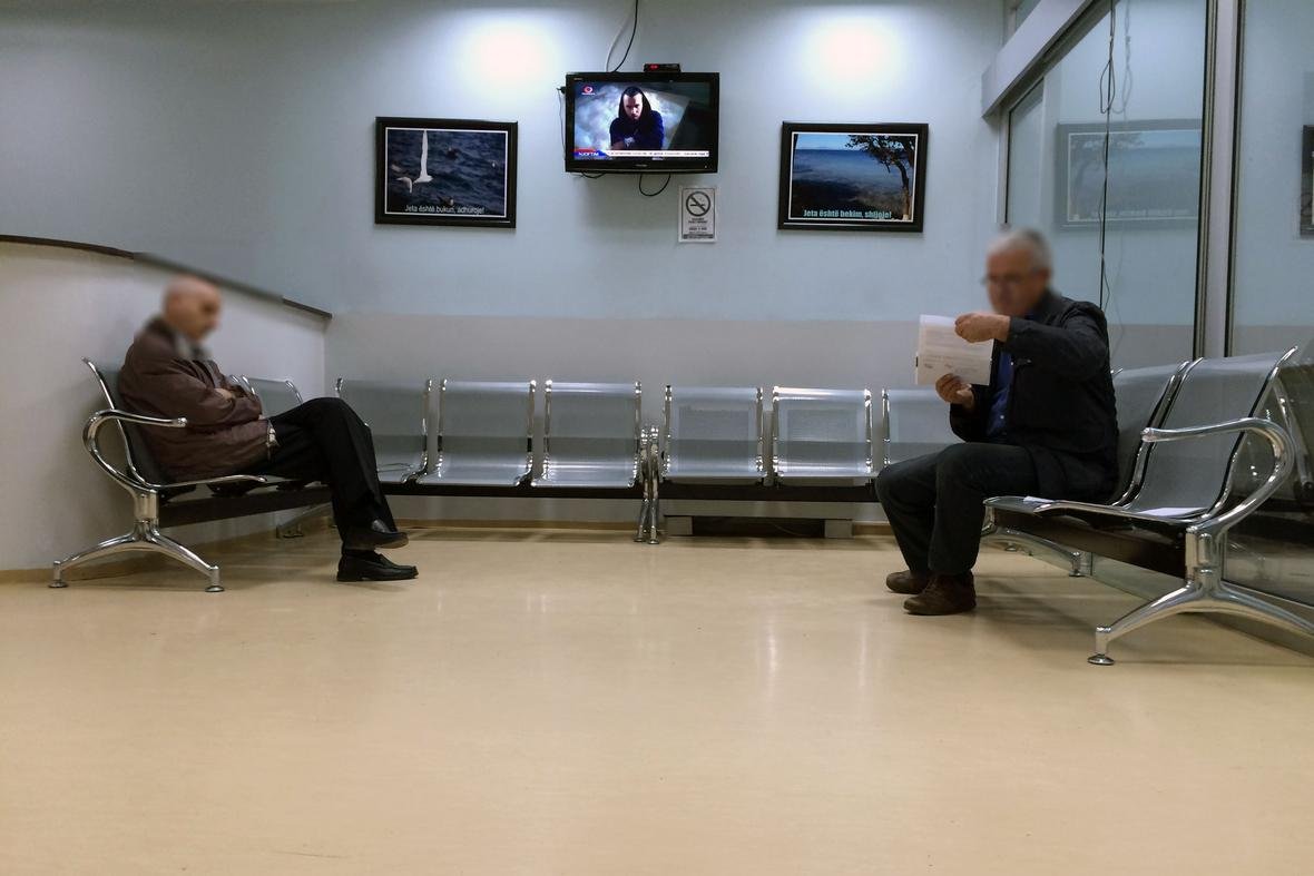 Mjekimi pa banderola