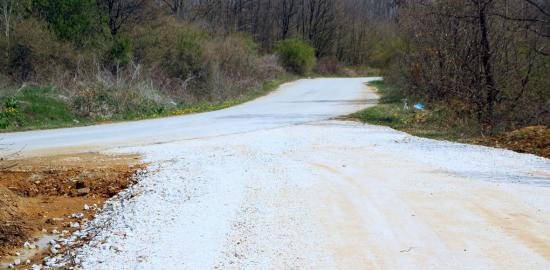 Mosplanifikimi i duhur vonon për gati pesë muaj asfaltimin e rrugëve në Podujevë