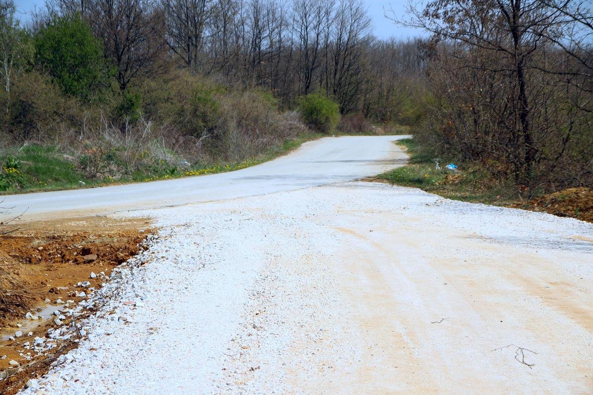 Mosplanifikimi i duhur vonon për gati pesë muaj asfaltimin e rrugëve në Podujevë