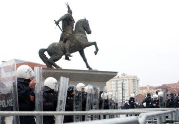 Reagim kundër projekt ligjit që nuk e parandalon konfliktin e interesit